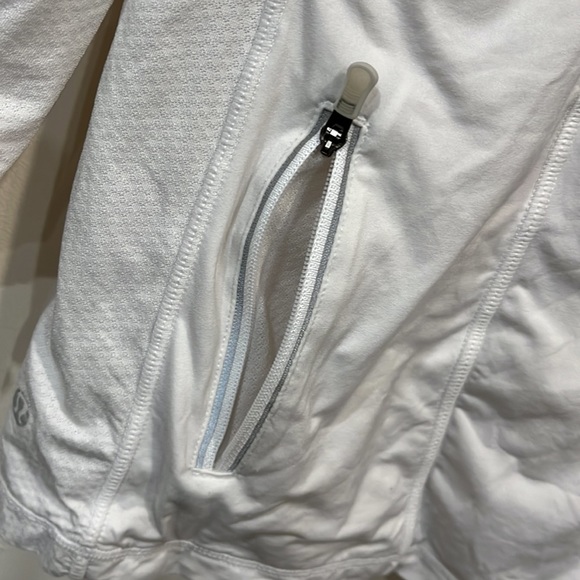 Lululemon Run: Sunbeam Pullover White M/ L - Picture 10 of 11